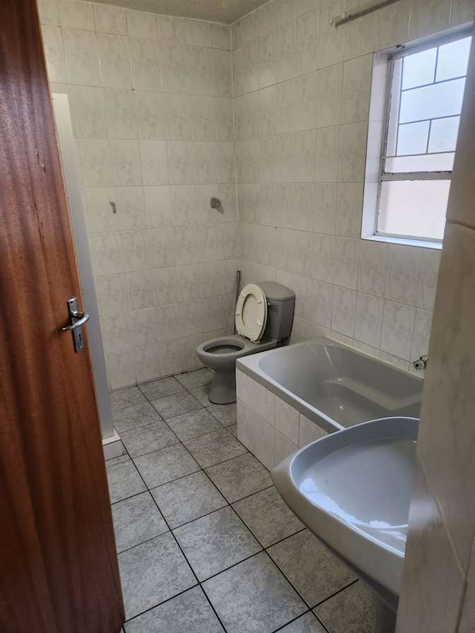 Karabo's room