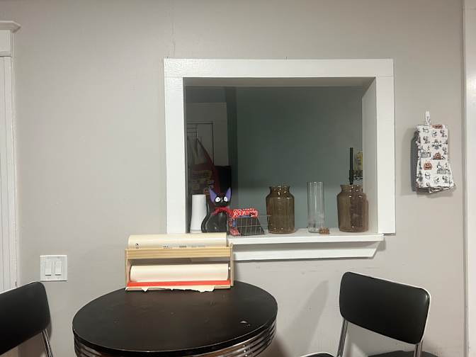 N'digo Donnell's room