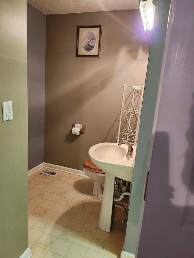 LeMara's room