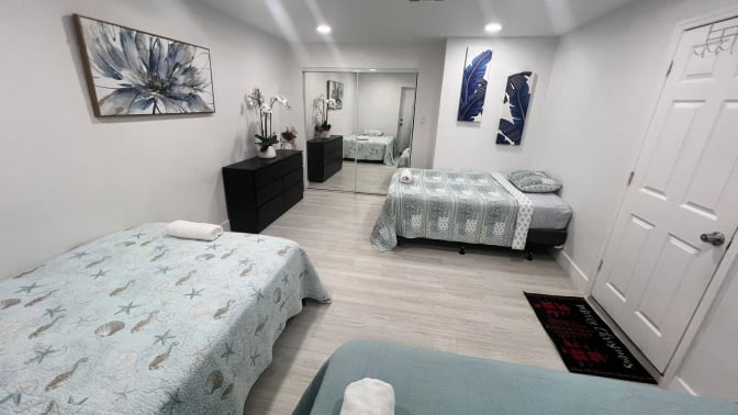 Freddy Castellar's room