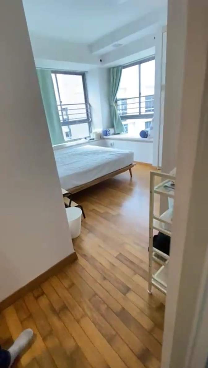 Shami's room