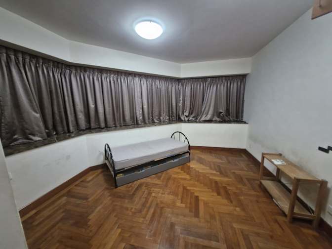 samn's room