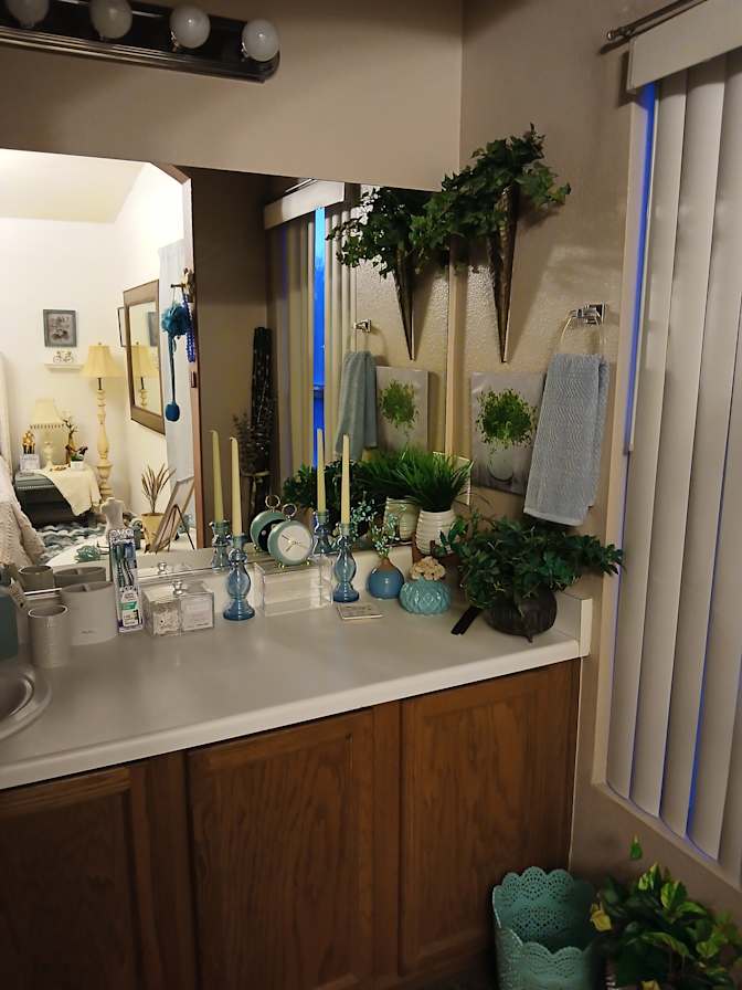 Shirley's room