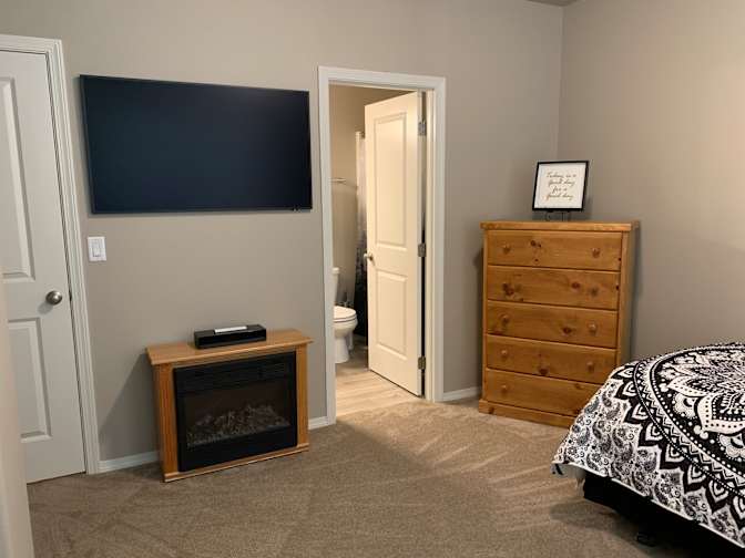 Carolyn Dorr's room