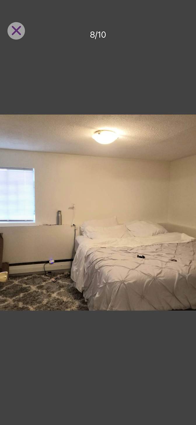 Brandon Linn's room