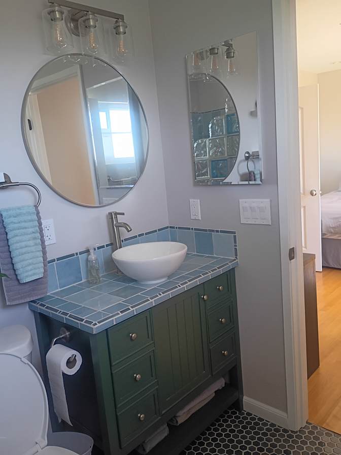 Beach Life's room