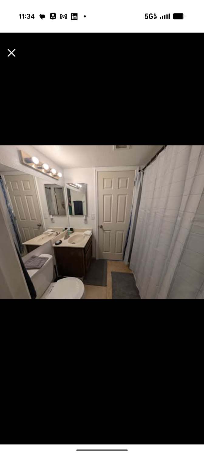 Christopher Coulombe's room