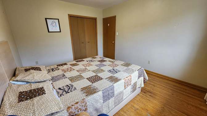 Pal Hgnis's room