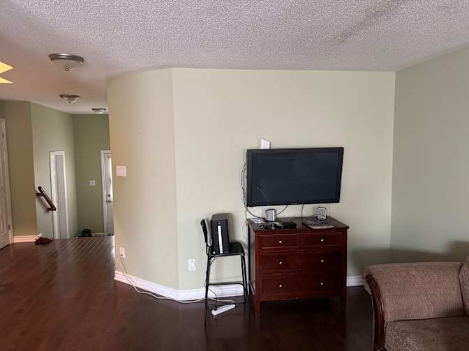 Jaideep's room