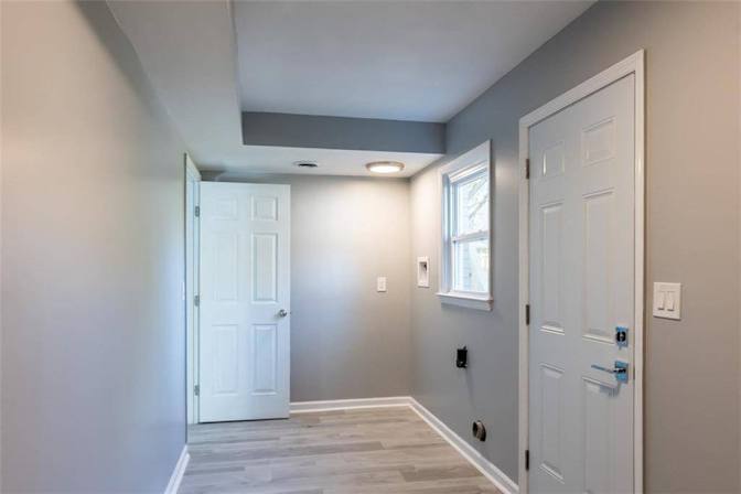 Alcove Rooms's room
