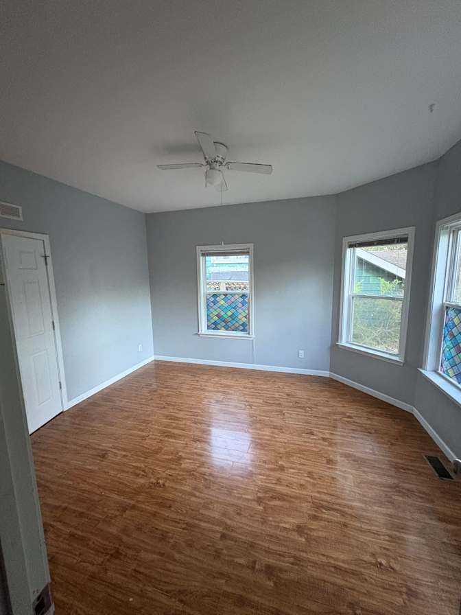 Elin's room
