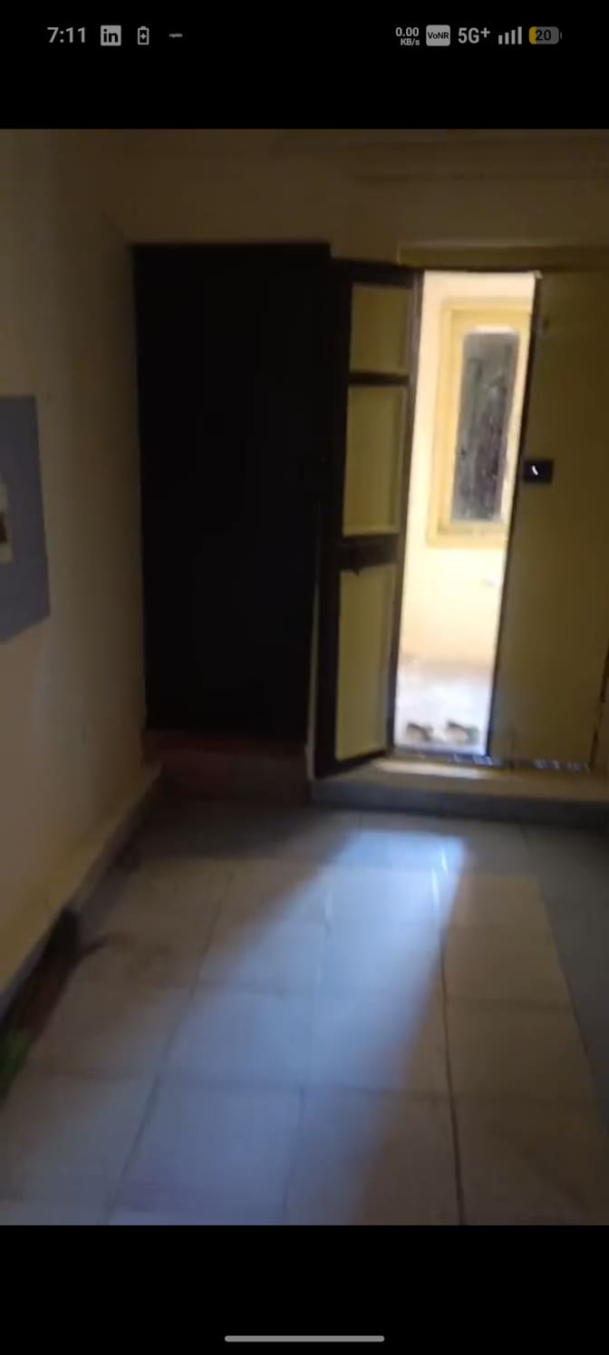 Kamali's room