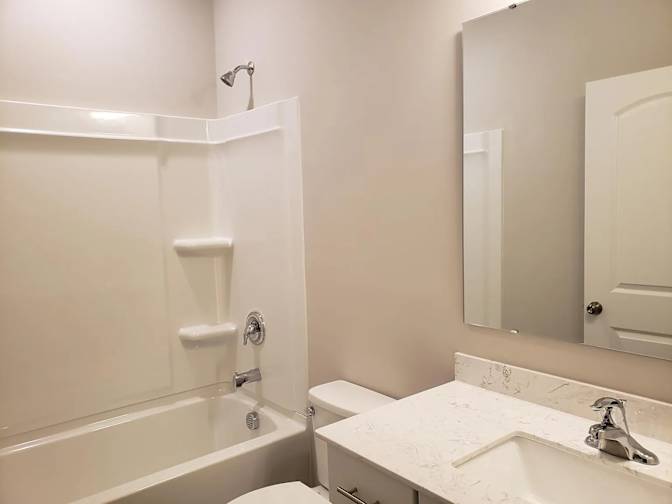 Alcove Rooms's room