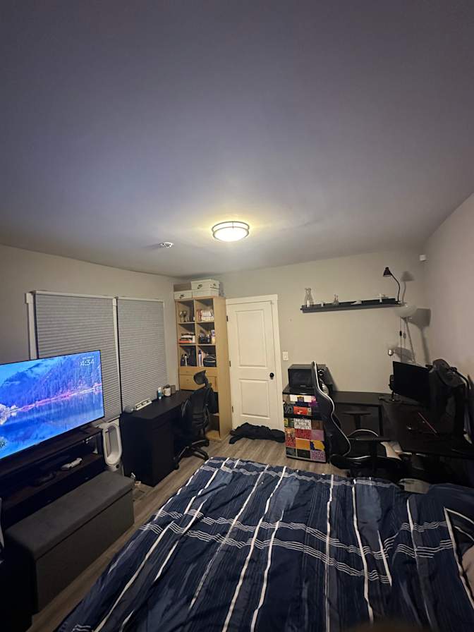 Jiye's room