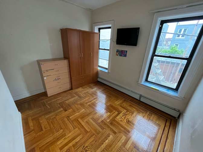 aaron's room