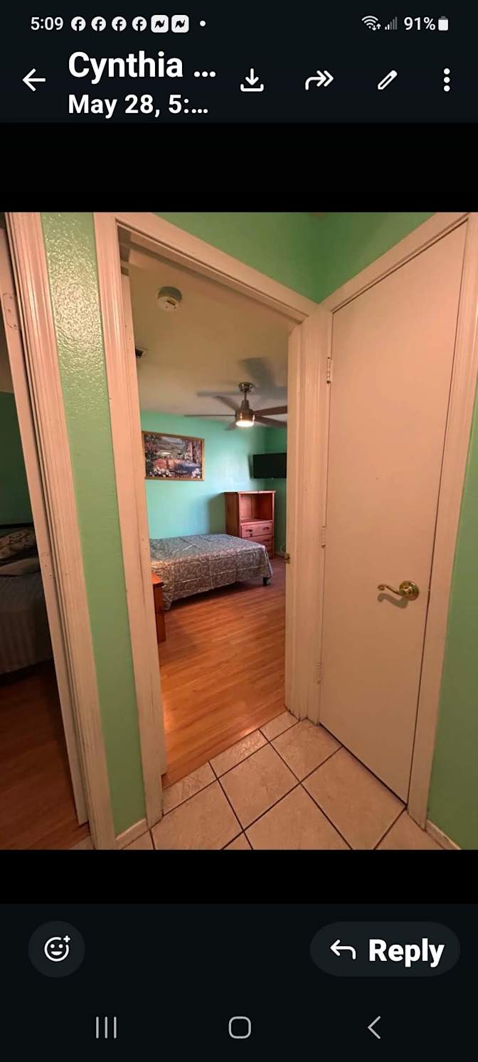 Ricardo's room