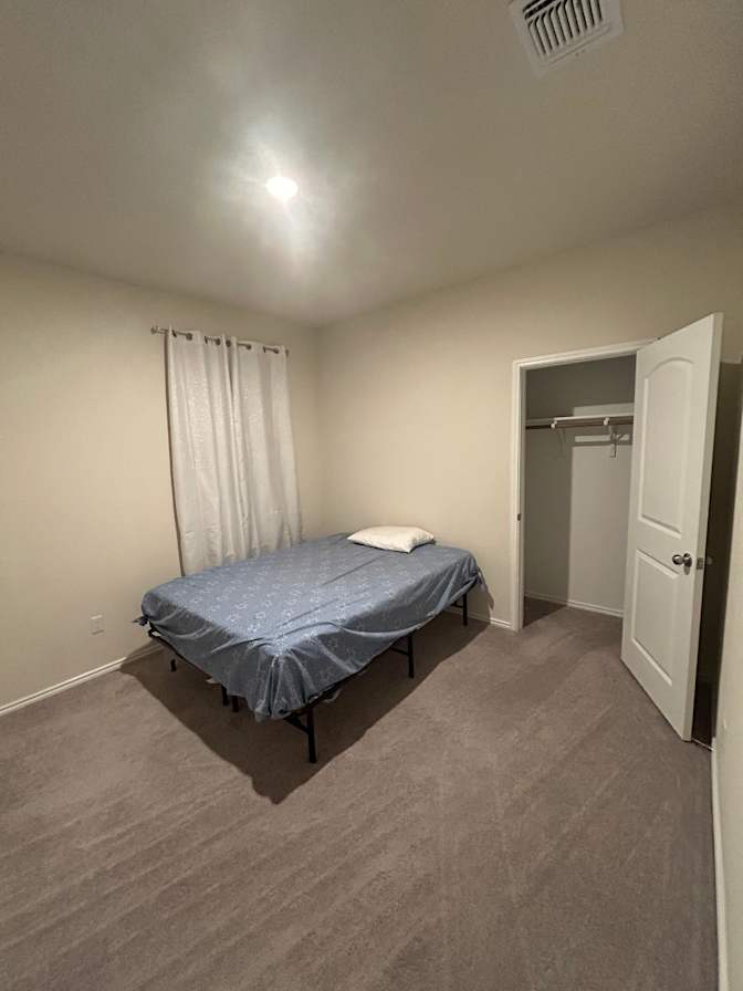 Peter Huynh's room