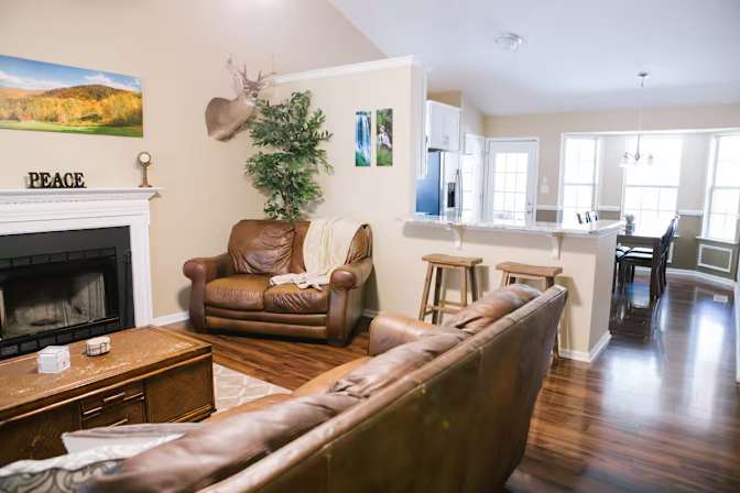 Alcove Rooms's room