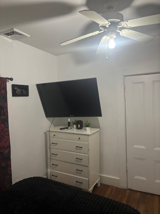 Rachel's room