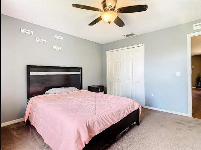 PadSplit's room