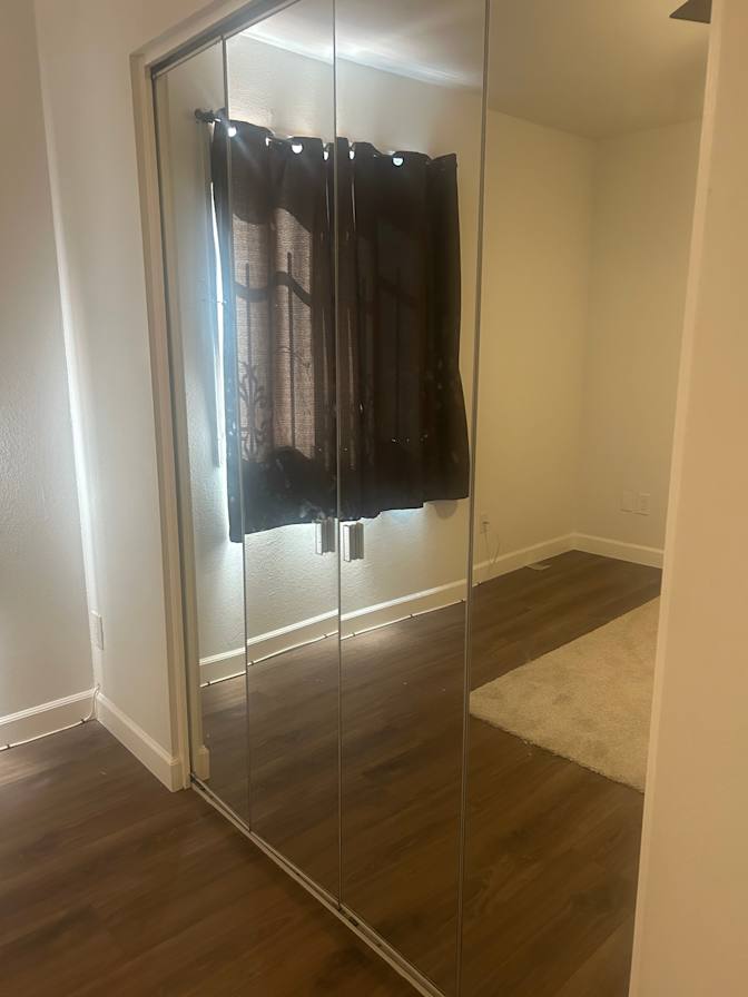 Jennifer's room