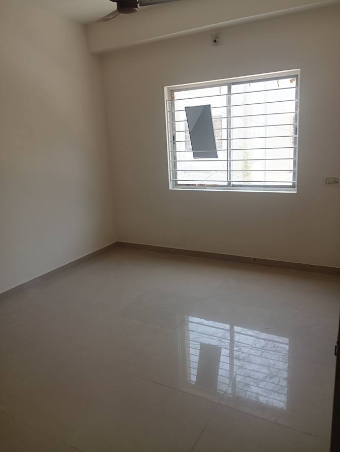 NehA's room