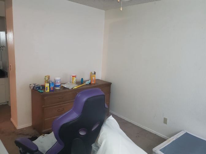 Gus's room