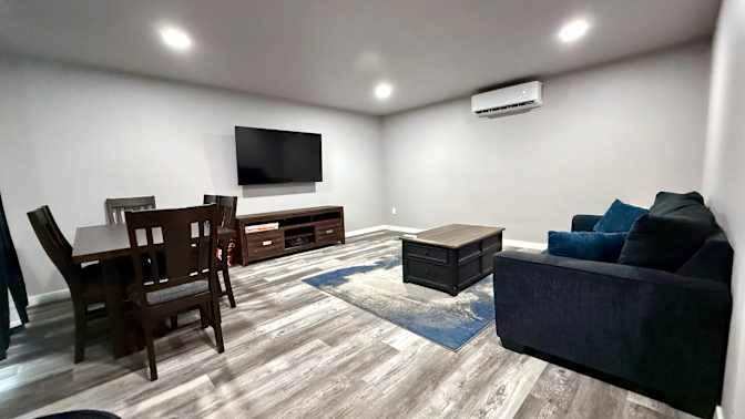 Jose's room