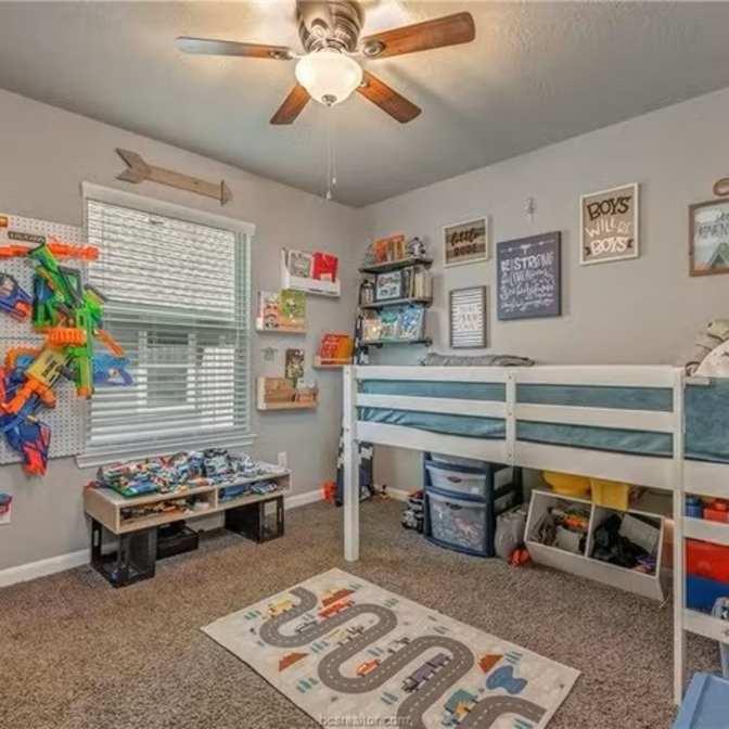 Amy Bloess's room