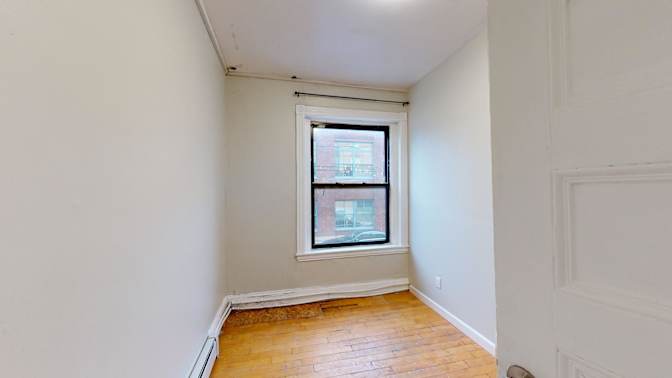 Sam June's room