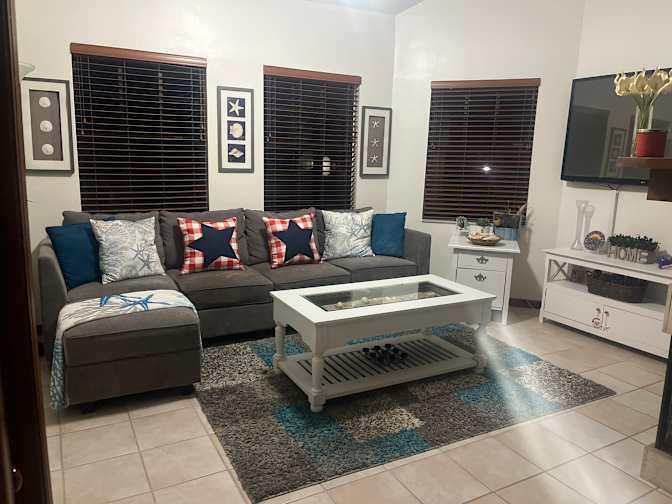 Amy B Amodeo's room