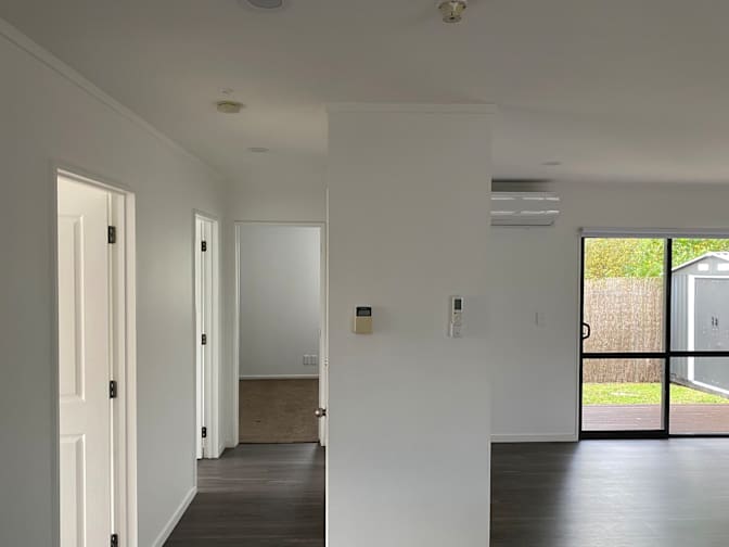 Jin's room
