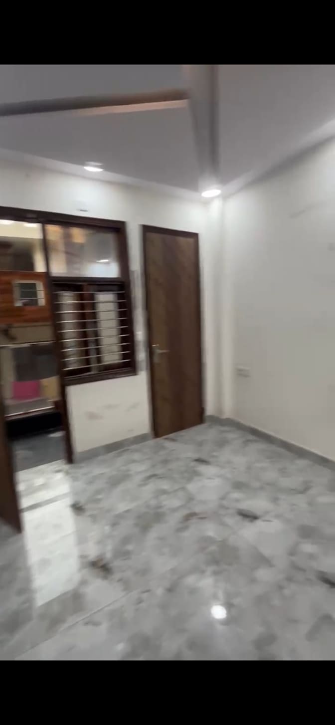 Ojas's room