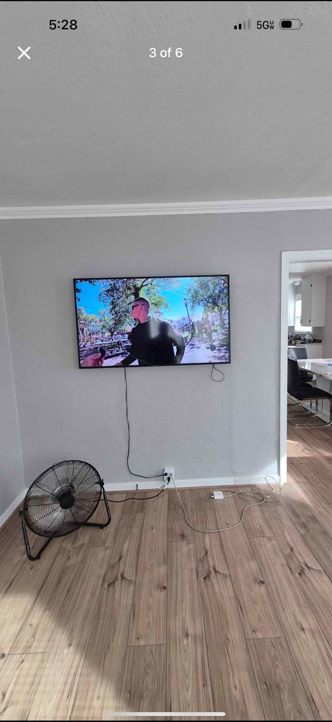 Gabriel Varela's room