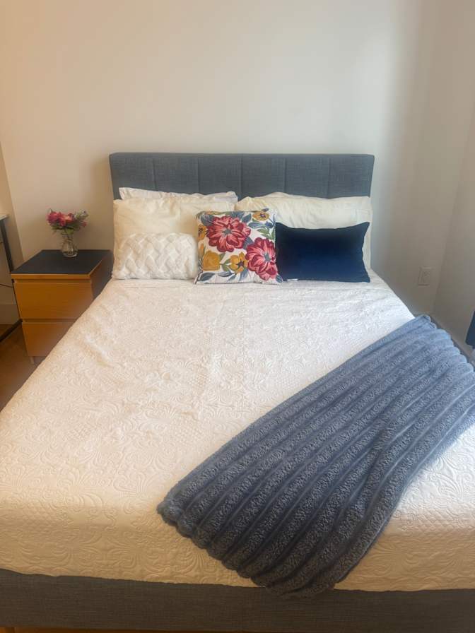 Donni's room