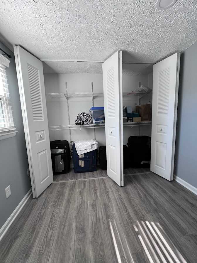 Janine's room