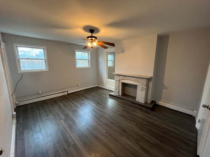 Montgomery St.'s room
