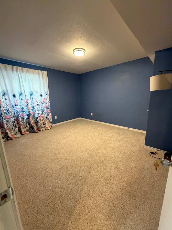 Jessica Hughes's room