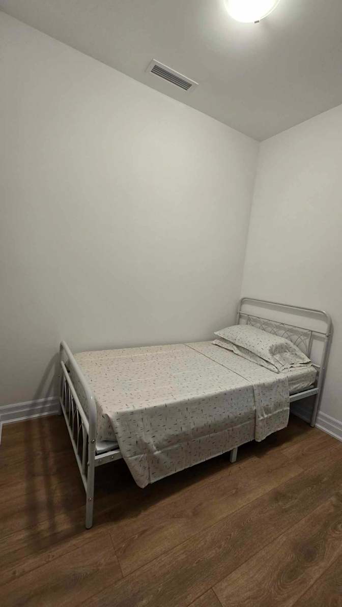 Jovi's room