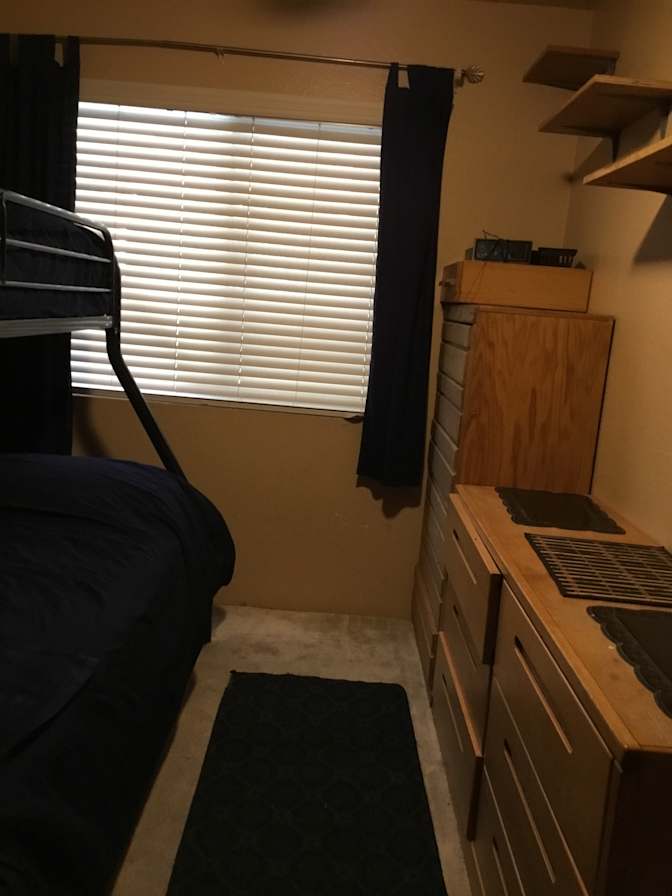 Dede's room