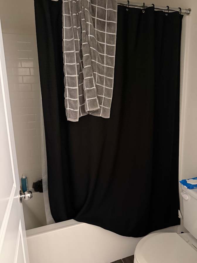 Mo's room
