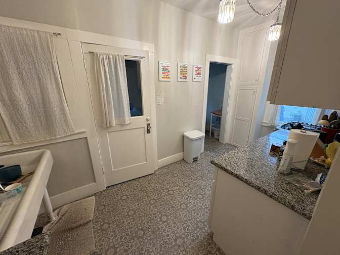 Alexander Paz's room