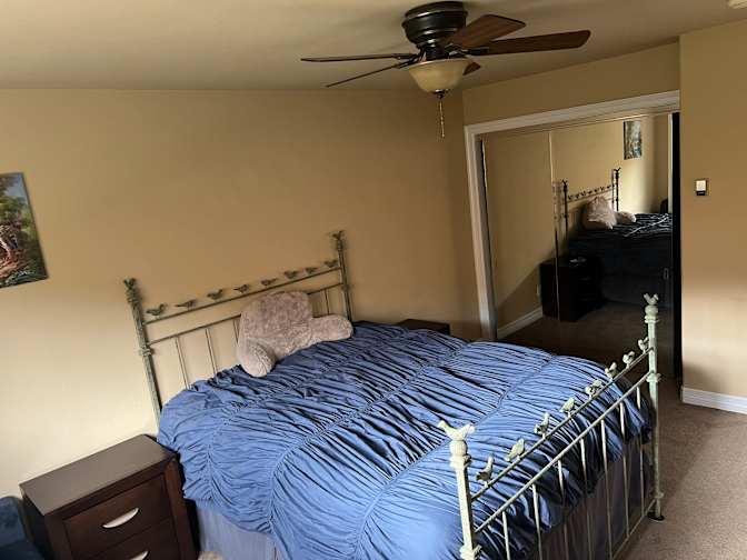 Vail's room