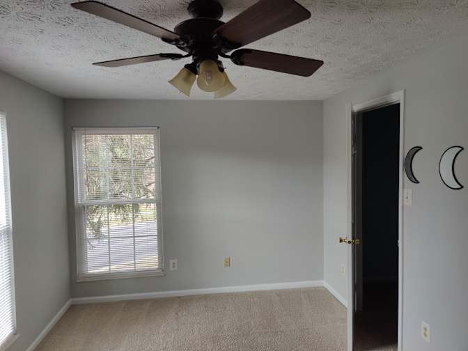 Zuhayr's room
