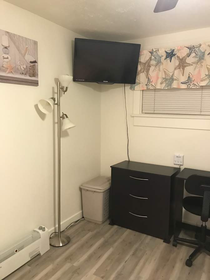 Eddie's room
