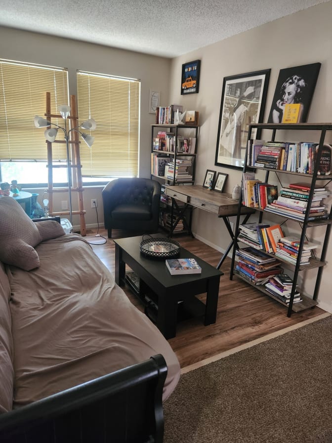 Suzanne's room