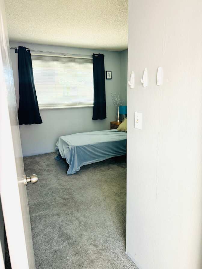 Beth Ilanan's room