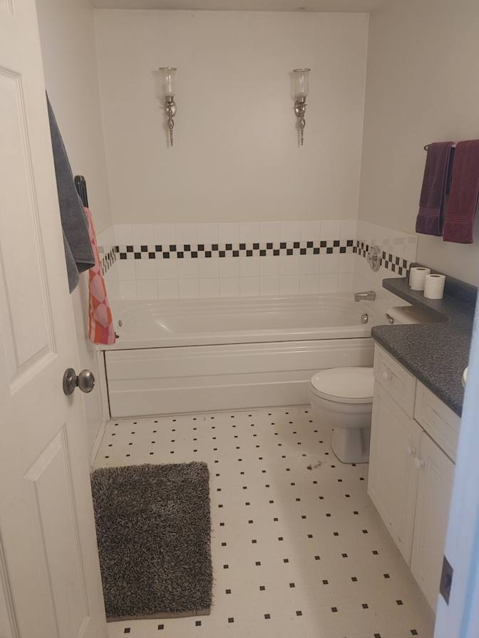 Dwight Neuman's room