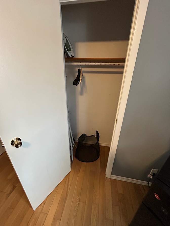 Nick Sarkovski's room