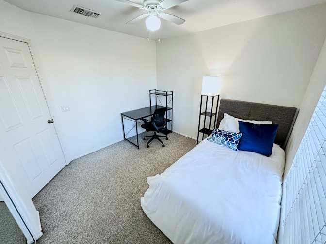 spenser's room